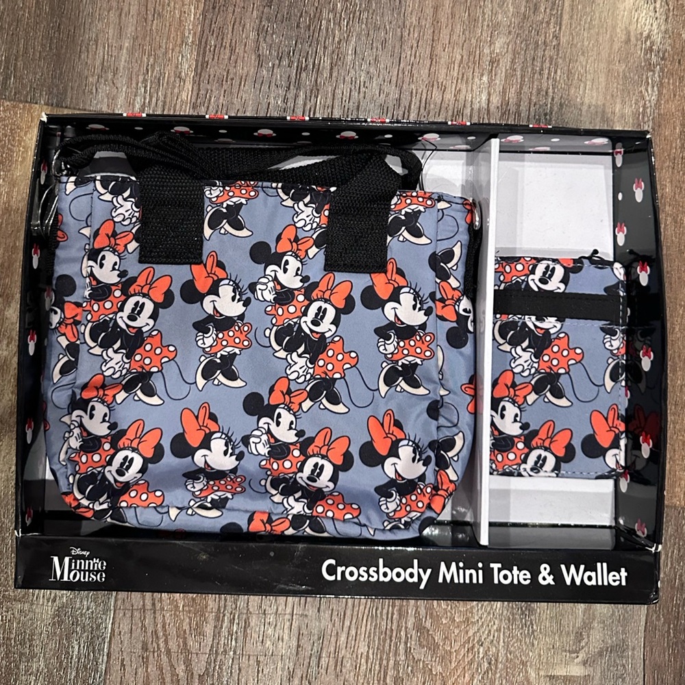 Disney Minnie Mouse Crossbody Bag Wallet
